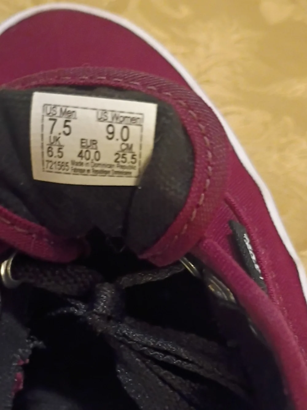 VANS  Plum Canvas Low-Top Sneakers Men's 7.5 Women's 9.0
